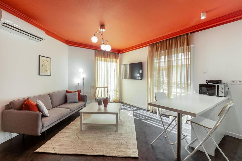 Onezerotwo By Zoia Living Aparthotel Αθήνα Εξωτερικό φωτογραφία